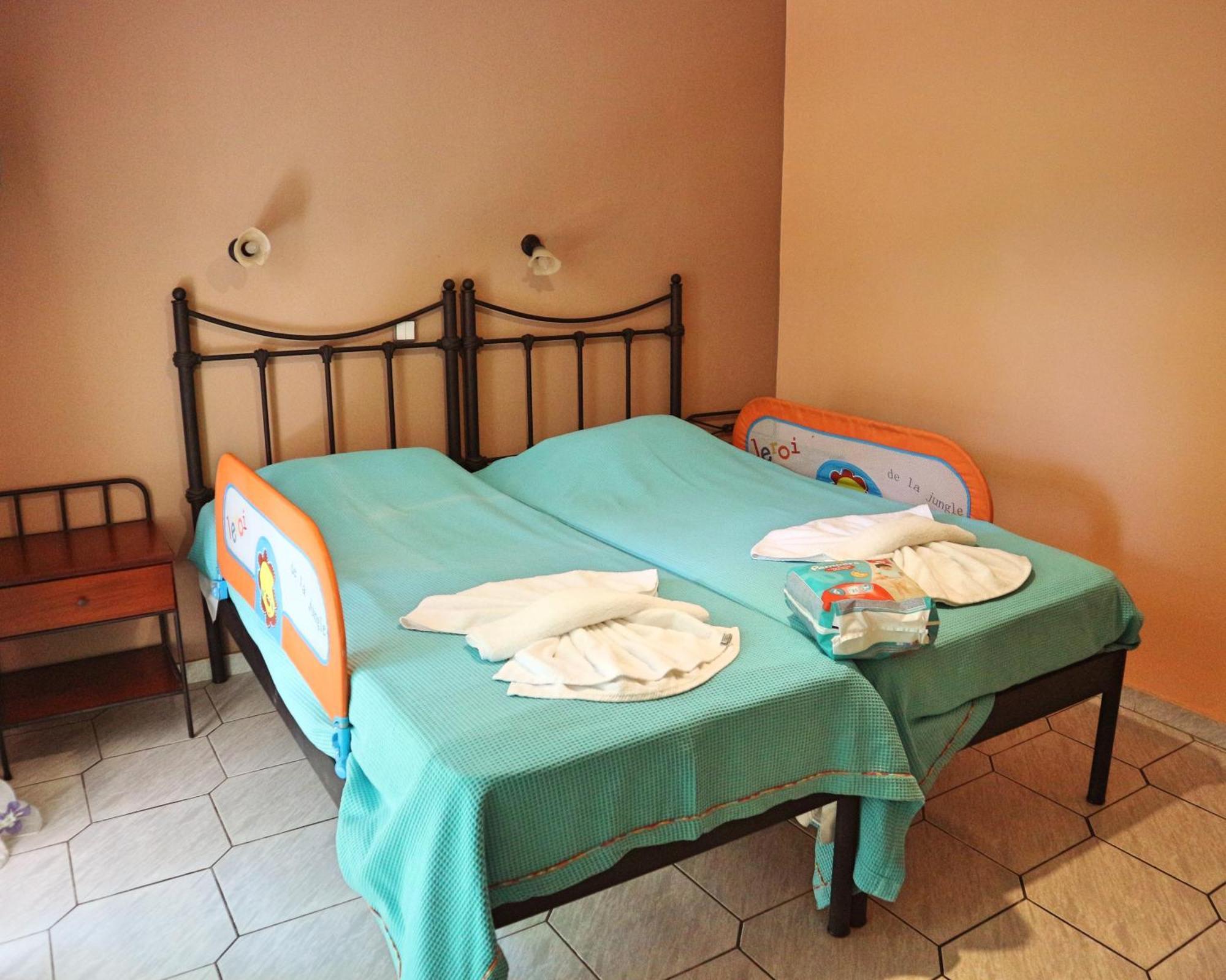 Villa Eleni Seaside Apartments Platanés Pokoj fotografie